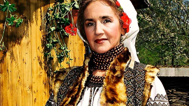 Sofia Vicoveanca îşi pune zilnic viaţa în pericol: “Blocul meu are bulină roşie!”