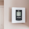 Cu cât scade factura dacă dai termostatul cu un grad mai jos. Cât poți economisi în fiecare lună