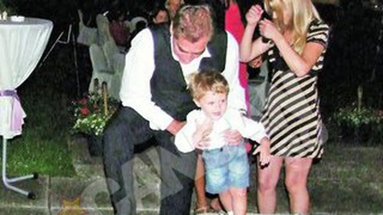 Petre Roman a petrecut la Sinaia implinirea a 65 de ani! Tinut in forma de Petrus