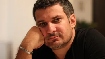 Adi de la Valcea s-a hotarat! Se lasa de manele...N-o sa-ti vina sa crezi pe ce se axeaza acum cantaretul!