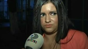 VIDEO Eleva "sedusa" de la "George Enescu", facuta praf de o matusa: "E o dezaxata, o obraznica! Apare la TV cu rujul ala pe buze ca de pe centura"