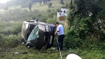 Accident șocant în Bistrița în această dimineață! Mama a trei dintre copiii aflați în mașină a murit
