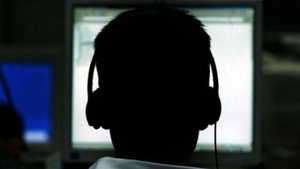 SRI a explicat tot! Cum ţi se ascultă telefonul şi care sunt miturile despre interceptare!