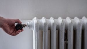 Pe ce dată vine căldura în tot Bucureștiul. Datoriile Termoenergetica nu vor afecta furnizarea agentului termic în calorifere