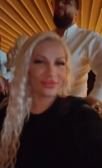 Cine-i mama la copii și care-i pofta inimii? Tzancă Uraganu a mers cu Lambada la nunta lui Tony One. Ce făcea Marymar în acest timp