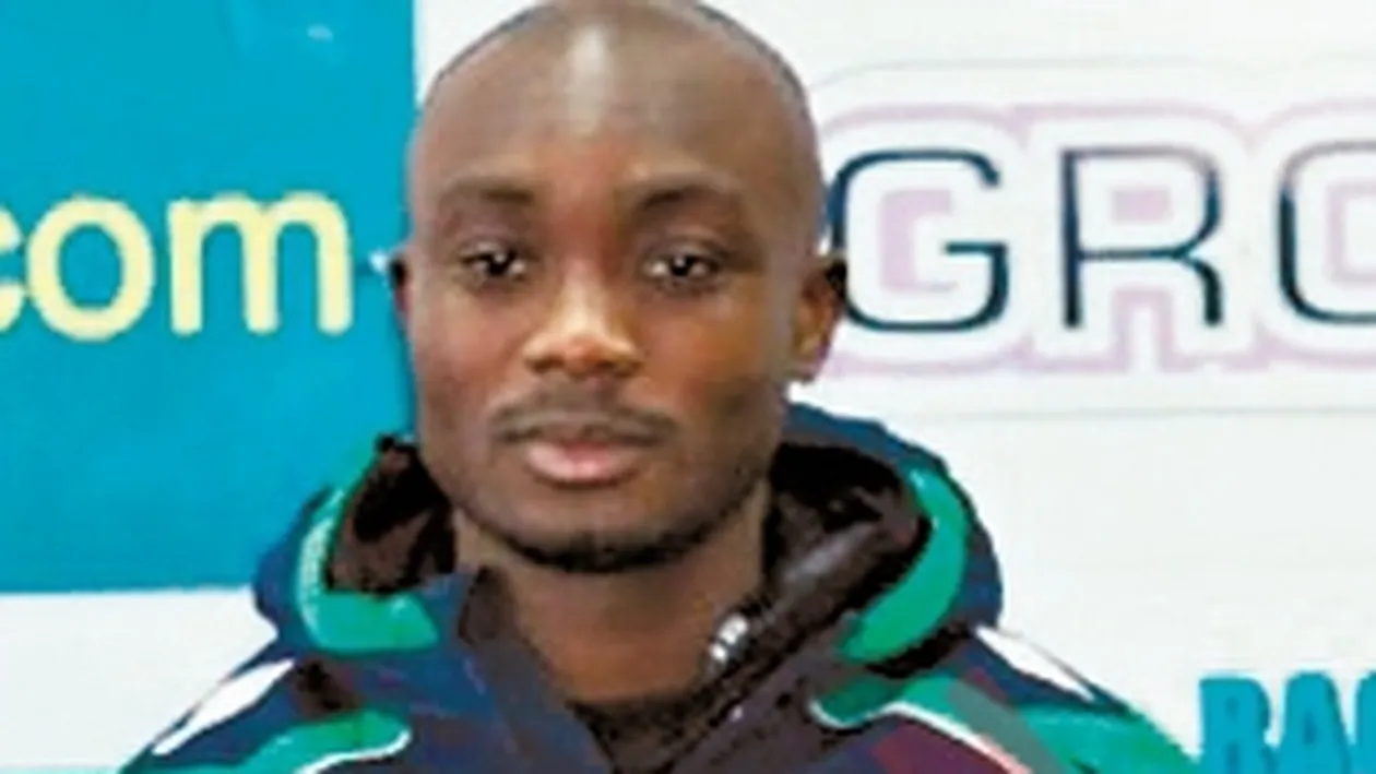 Socant! Akakpo impuscat de rebelii angolezi!