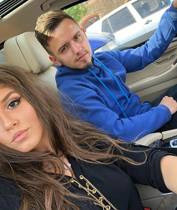 Daniel Benzar, alături de frumoasa lui iubită, Maria