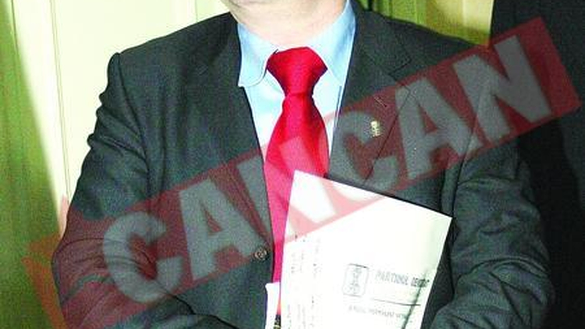 Boc uraste gastele si ii plac desenele animate