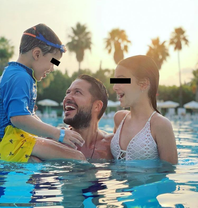 Jorge petrece foarte mult timp cu fiica și băiețelul