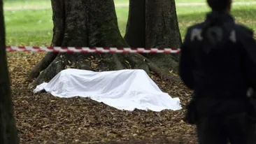 Transsexual român, descoperit mort într-un parc din Roma! Cum a fost gasit de carabinieri