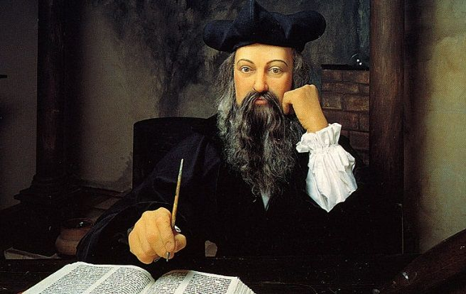 Ce previziuni înfricoșătoare a făcut Nostradamus pentru 2021. Foamete, furtuni solare, asteroizi, cutremure și cipuri în creier