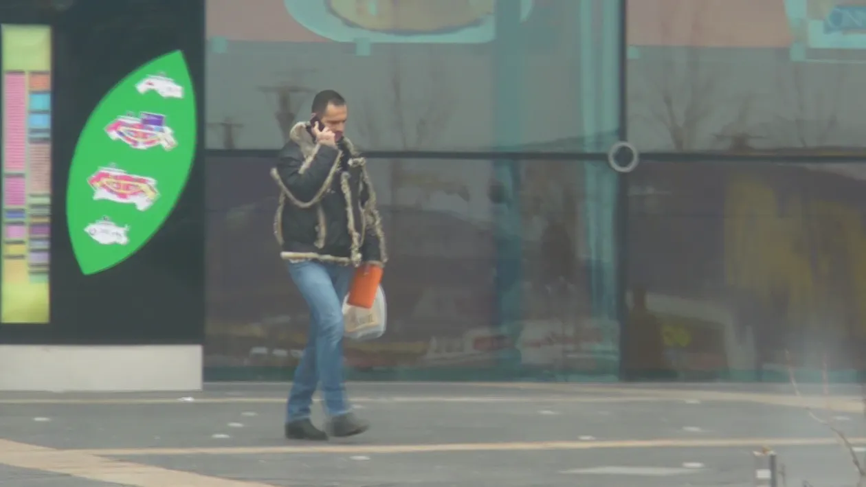 Iulia Albu ar avea ac de cojocul lui! Blana lui Fizz e istorie, uite ce a indraznit sa poarte Madalin Ionescu!