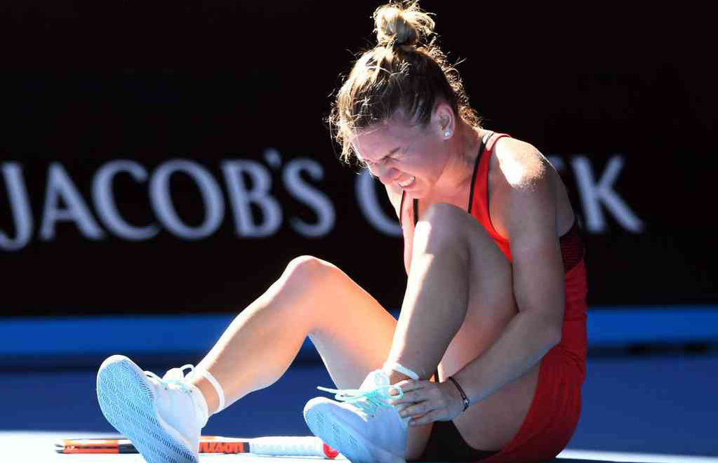 Stere Halep a rupt tăcerea. Ce spune despre accidentarea liderul WTA. “Ca să treacă durerile…”