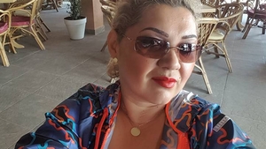 Prima reacţie a Minodorei, după zvonul că Denisa Manelista a murit. Artista, de fapt, se simte mai bine:,,Acum îi face...''