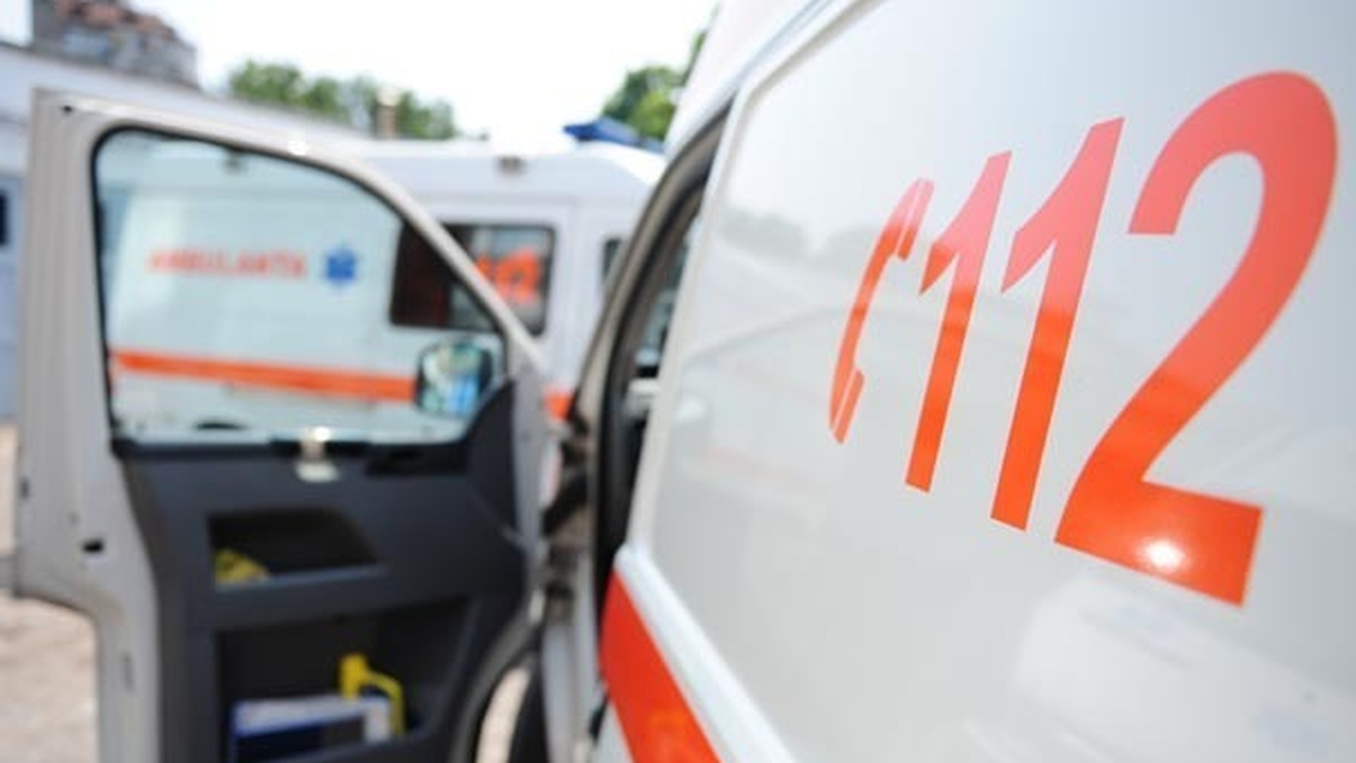FOTO Băiat de 12 ani din Iaşi, mort după o petrecere la care ar fi consumat etnobotanice