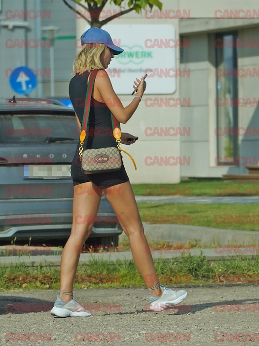 Accidentul a marcat-o / (Sursa: CANCAN.RO)