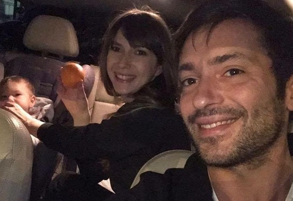 Radu Vâlcan şi Adela Popescu au împreună un băieţel superb, Alexandru