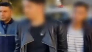 O tânără de 19 ani din Argeș a fost violată de doi adolescenți la o petrecere de majorat