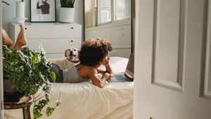 De ce trebuie să dormi cu ușa închisă la dormitor. Gestul banal care îți poate salva viața