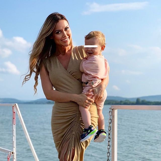 Nicoleta Dragne, alături de micuțul Vladimir / Sursă foto: Instagram