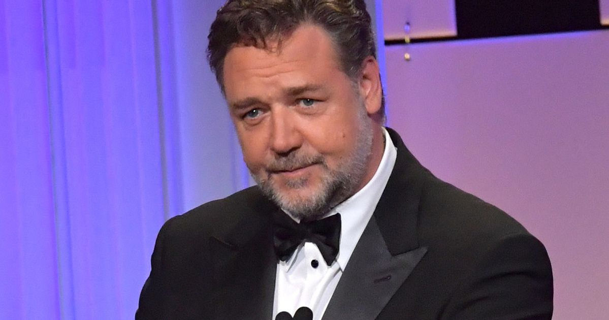 Russell Crowe este de nerecunoscut! Kilogramele în plus l-au transformat complet pe celebrul actor