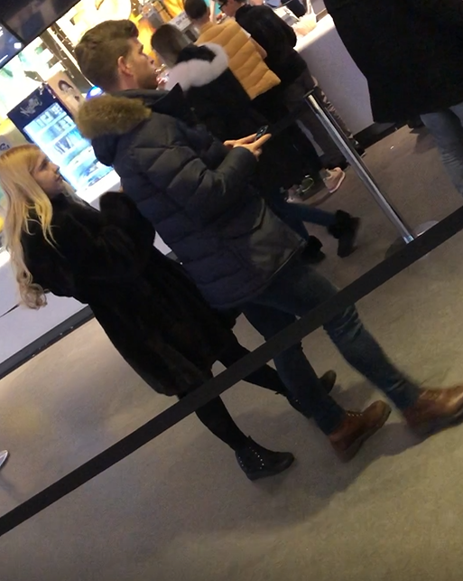 Dragoș și Karina au trecut aproape neobservați