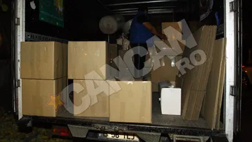 Oana Zavoranu si-a transportat garderoba in 200 de cutii! A avut nevoie de trei menajere sa-i despacheteze totul!