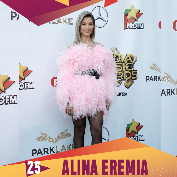 Avem topul celor mai scurte fuste din showbiz! Ce loc ocupă Bianca Drăgușanu, Andreea Marin sau Oana Zăvoranu