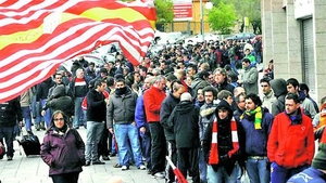 Nebunie la Madrid si Bilbao pentru biletele finalei! Unii le-au luat dupa ore in ploaie, altii printr-o loterie televizata!