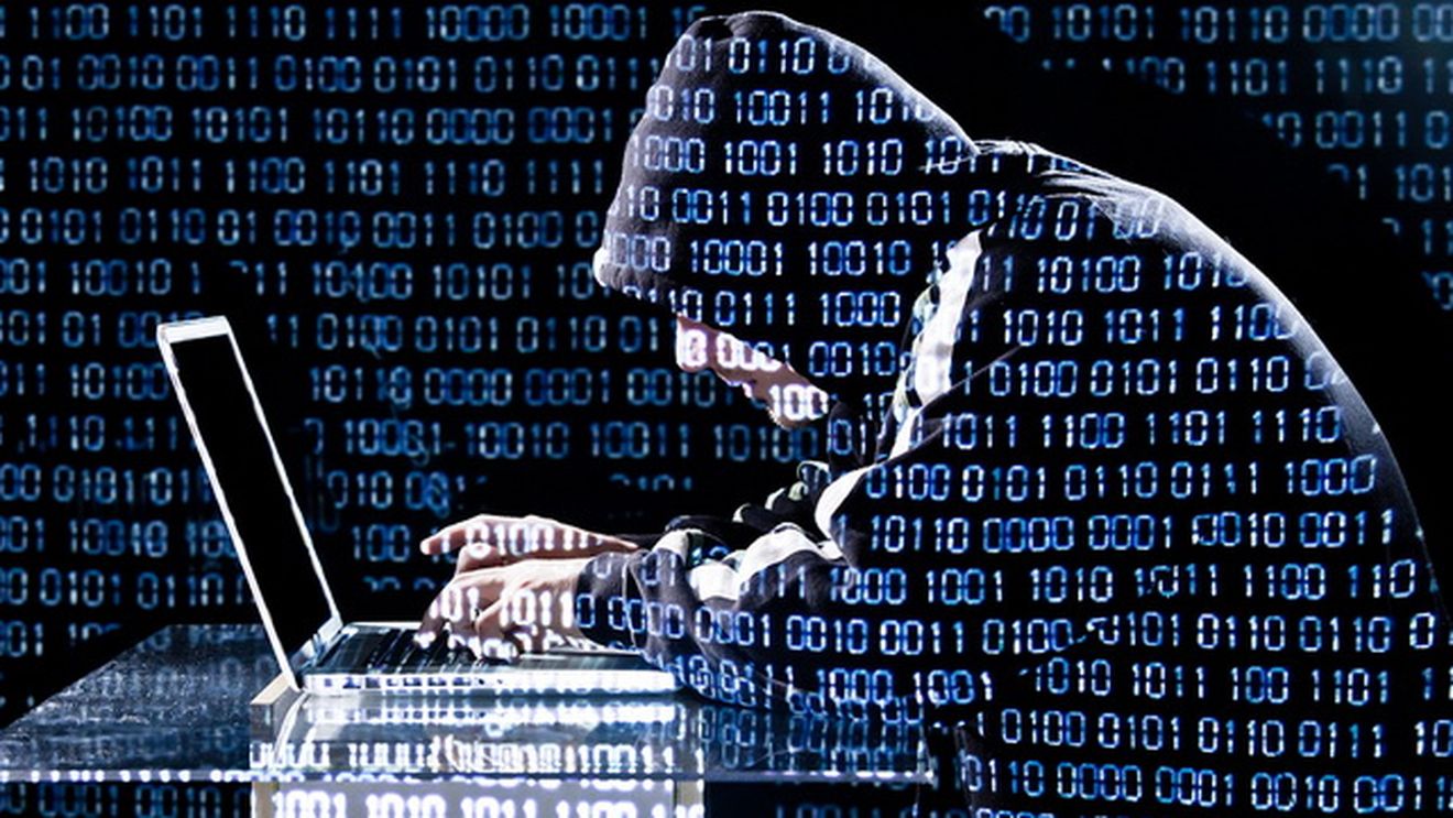 Atentie la ce postati pe internet. “Are memorie de elefant si nu uita niciodata!”