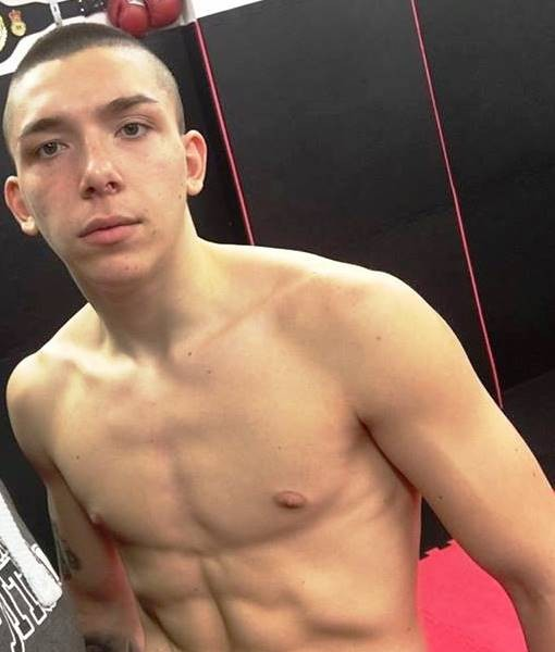 Fiul lui Zmărăndescu îşi moşteneşte tatăl! La 17 ani, a câştigat o centură în MMA