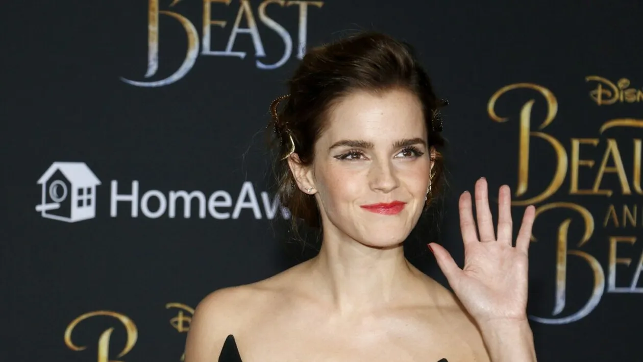 Emma Watson are iubit nou! A fost surprinsă în timp ce se săruta cu un miliardar celebru din Mexic