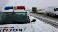 Ninge în România! Circulaţia se desfăşoară în condiţii de iarnă