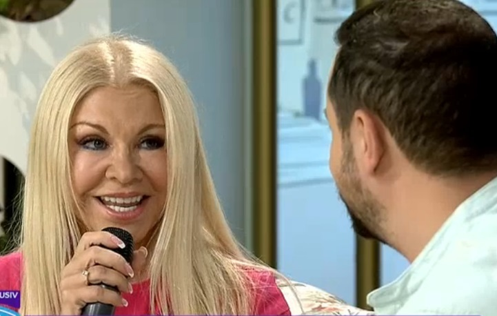 Ludmila arată absolut senzaţional la 60 de ani