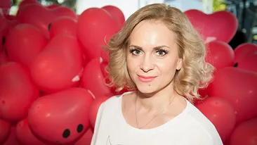 Vine vara, bine-mi pare, pun accentul pe picioare! Cum a iesit din casa o celebra prezentatoare TV din Romania!