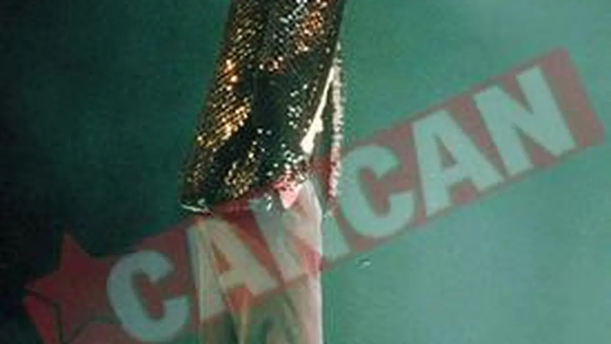 I-au furat nasul lui Michael la morga