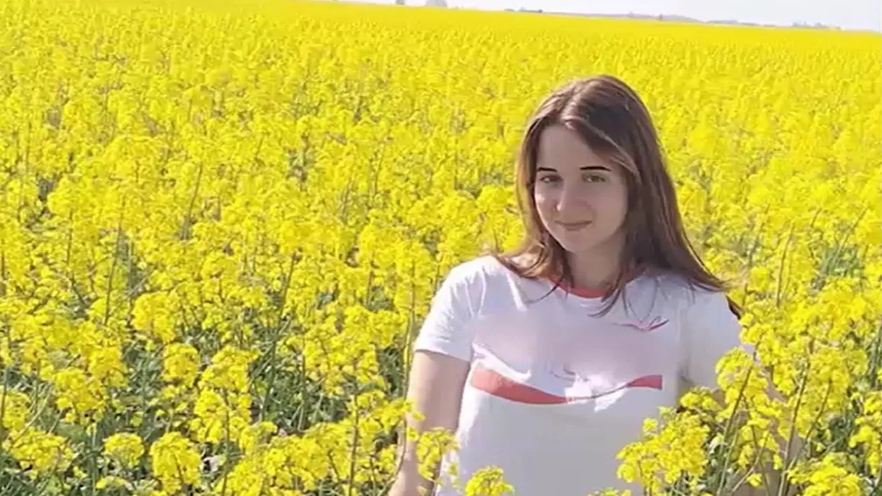 Cu cine a vorbit Alice înainte să fie ucisă la ferma din Bihor. Ultimele clipe din viața elevei de 18 ani