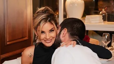 Moment emoționant: cum a cerut-o Cătălin Cazacu pe Ramona Olaru de soție