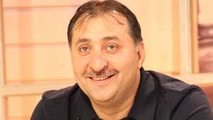 "Ce e in inima lui, stie numai Vali Vijelie!" Manelistul e in fata celei mai grele decizii de cand a iesit fiul lui de la puscarie
