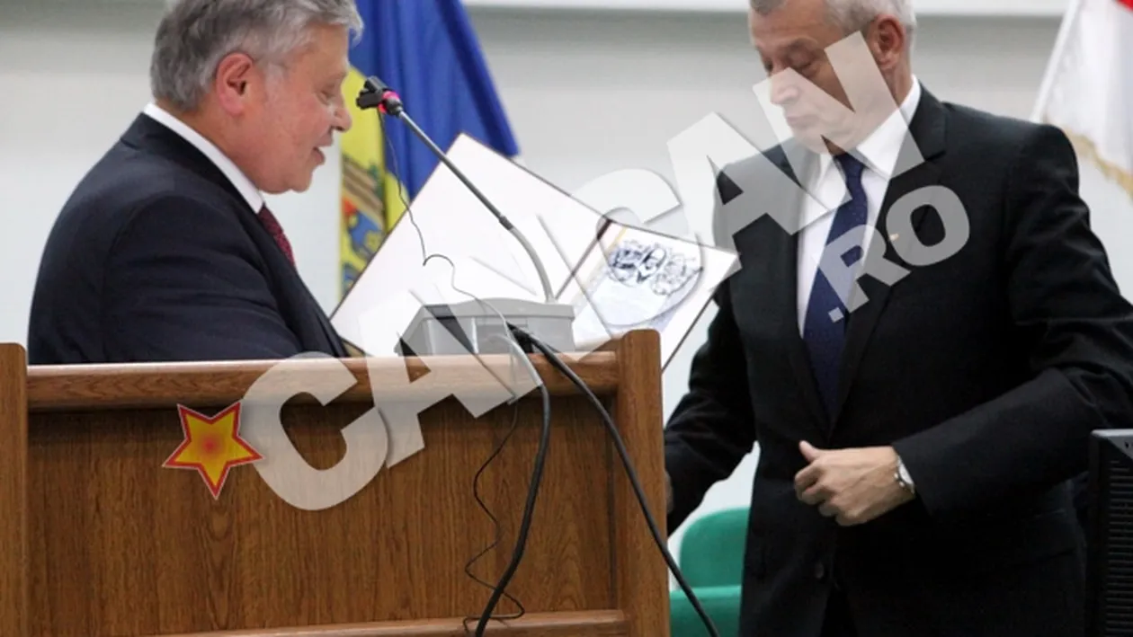 Oprescu a primit titlul de  Doctor Honoris Causa de la Universitatea de Medicina si Farmacie din Chisinau!