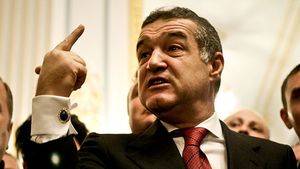 Becali îi îndeamnă pe toţi steliştii să voteze cu Victor Ponta