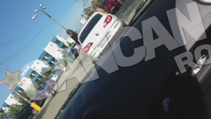 Nu e nimic garantat, atunci cand iesi la agatat! Ce au facut doua pustoiaice in Mamaia, intr-un Passat CC!