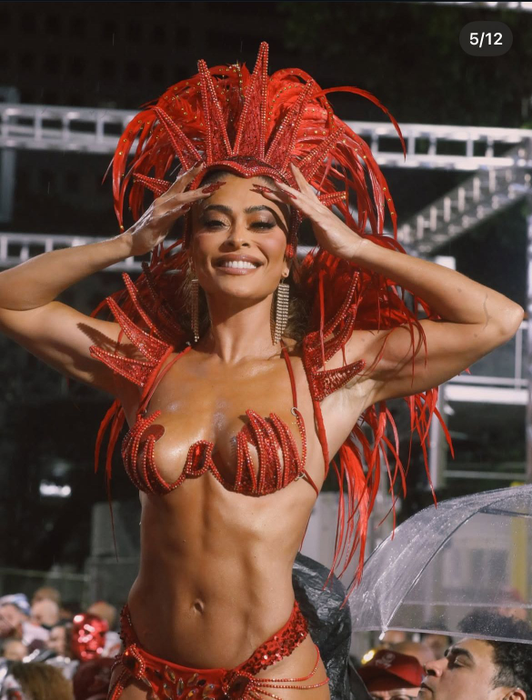 O mai ții minte pe Karla din Clona?! Cum arată și cu ce se ocupă Juliana Paes la 46 de ani