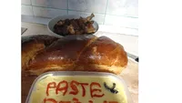 Ce a putut să scrie o tânără din Gorj pe salata boeuf, de Paşte? Au râs cu lacrimi când au văzut mesajul genial