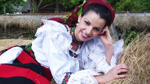 O cantareata de muzica populara a trecut prin momente critice: "Nu ma asteptam sa fie atat de grav"