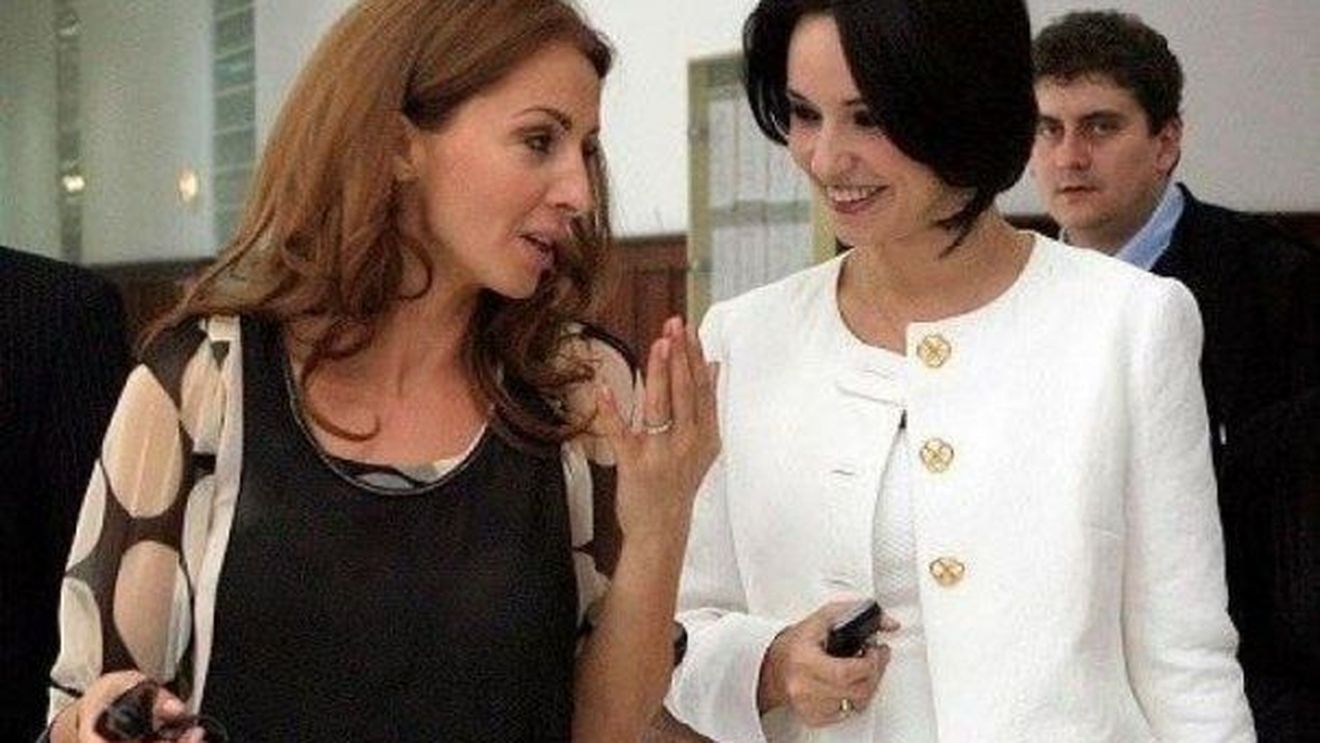 Războiul divelor: Mihaela Rădulescu VS Andreea Marin. Care este mai bogată