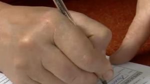Toți românii trebuie să știe asta! A apărut o nouă declarație pe proprie răspundere - cine trebuie să o completeze
