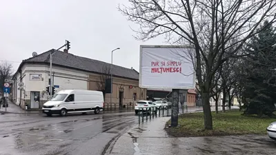 „Pur și simplu mulțumesc” a împânzit România. Mesajul misterios care stârnește valuri pe internet