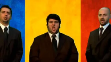 VIDEO ABSOLUT DEMENTIAL! Asculta aici cea mai tare varianta a imnului de STAT: Acum ori niciodata nu mai scuipa pe strada! Invata cand sa scrii corect doi de i