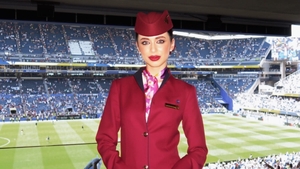 Cine este românca de la CM 2026? I-a înmânat trofeul pentru Best Young Player lui Pau Cubarsi